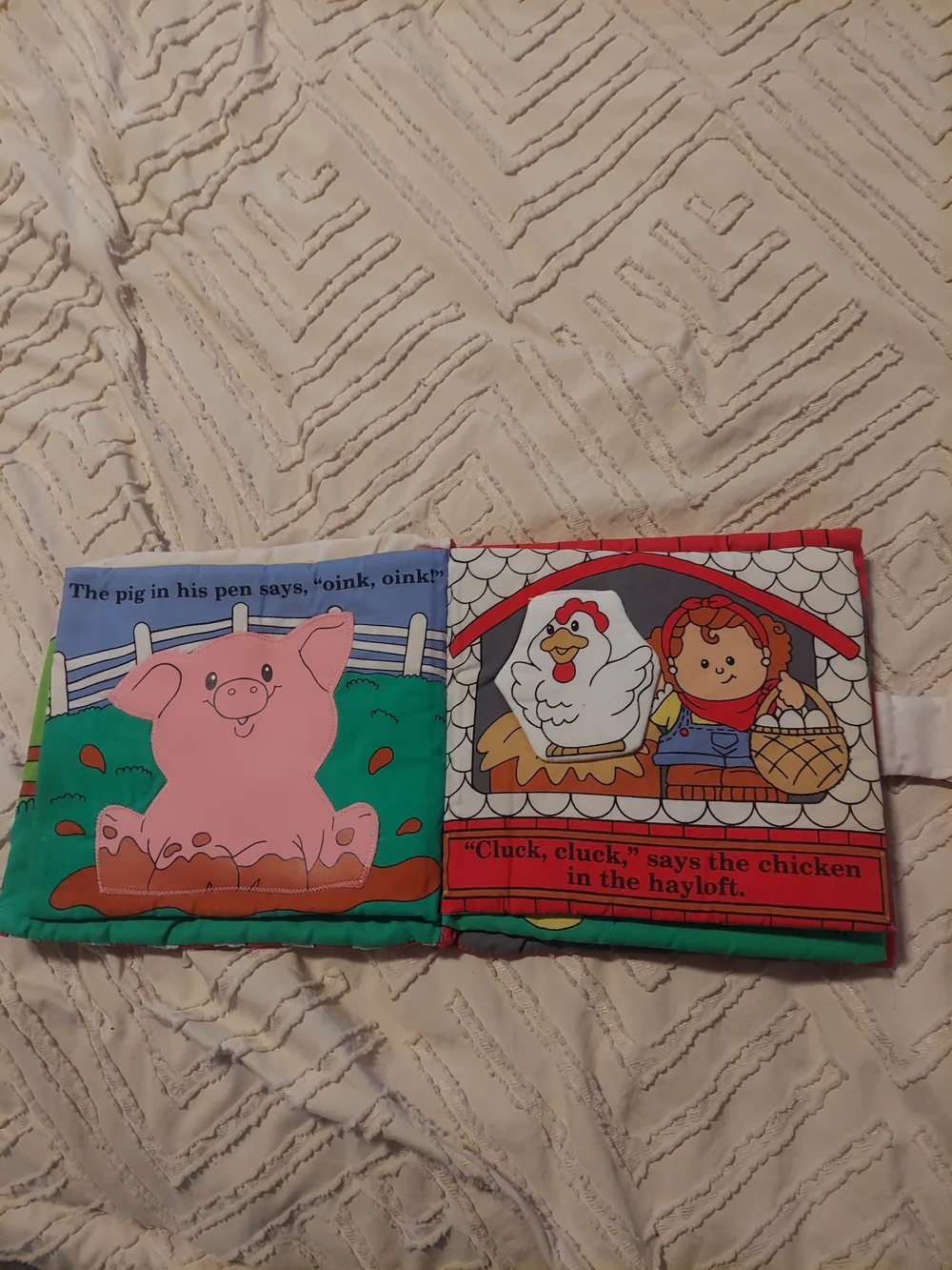 Vintage 1998 Fisher-Price Soft Play Barnyard Pals Cloth Activity Book